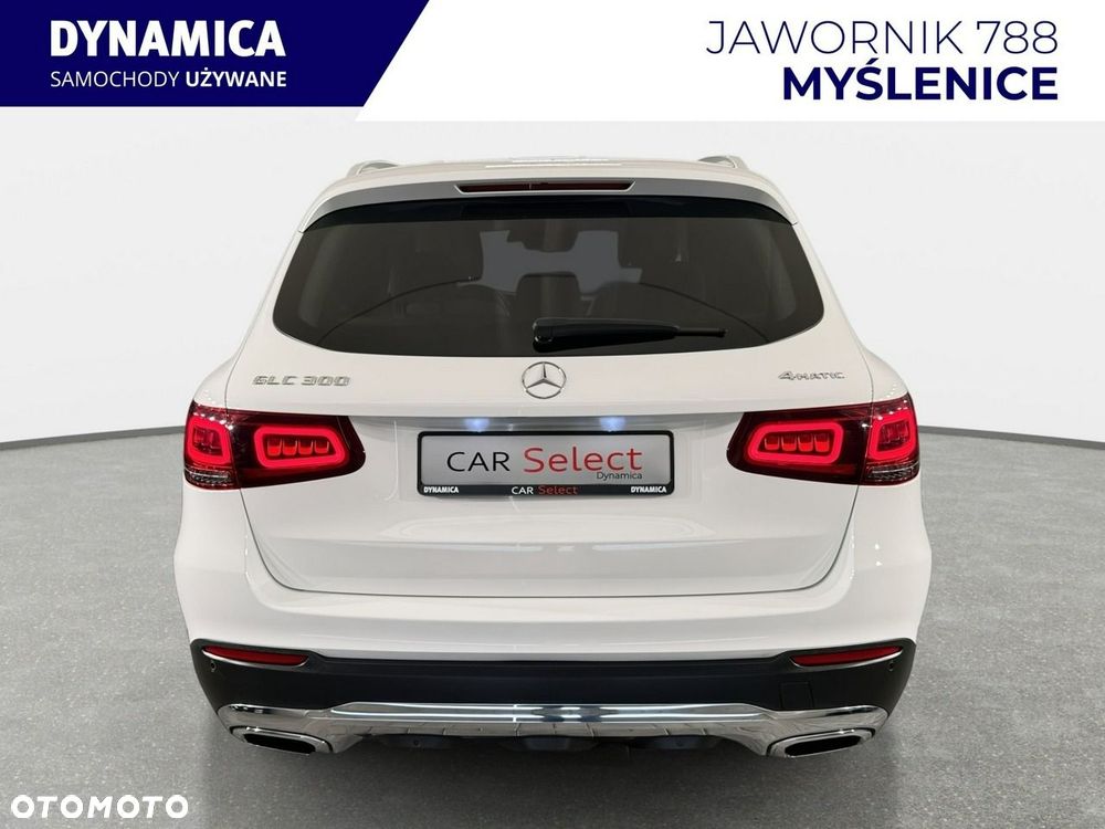 Mercedes-Benz GLC - 7