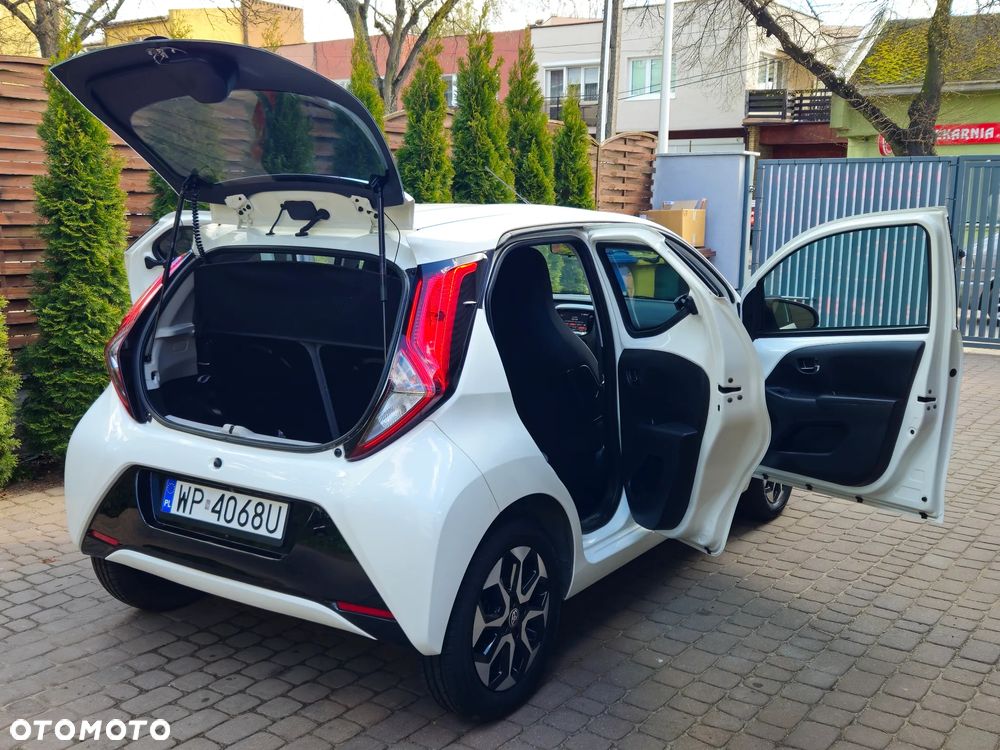 Toyota Aygo x-cite - 10