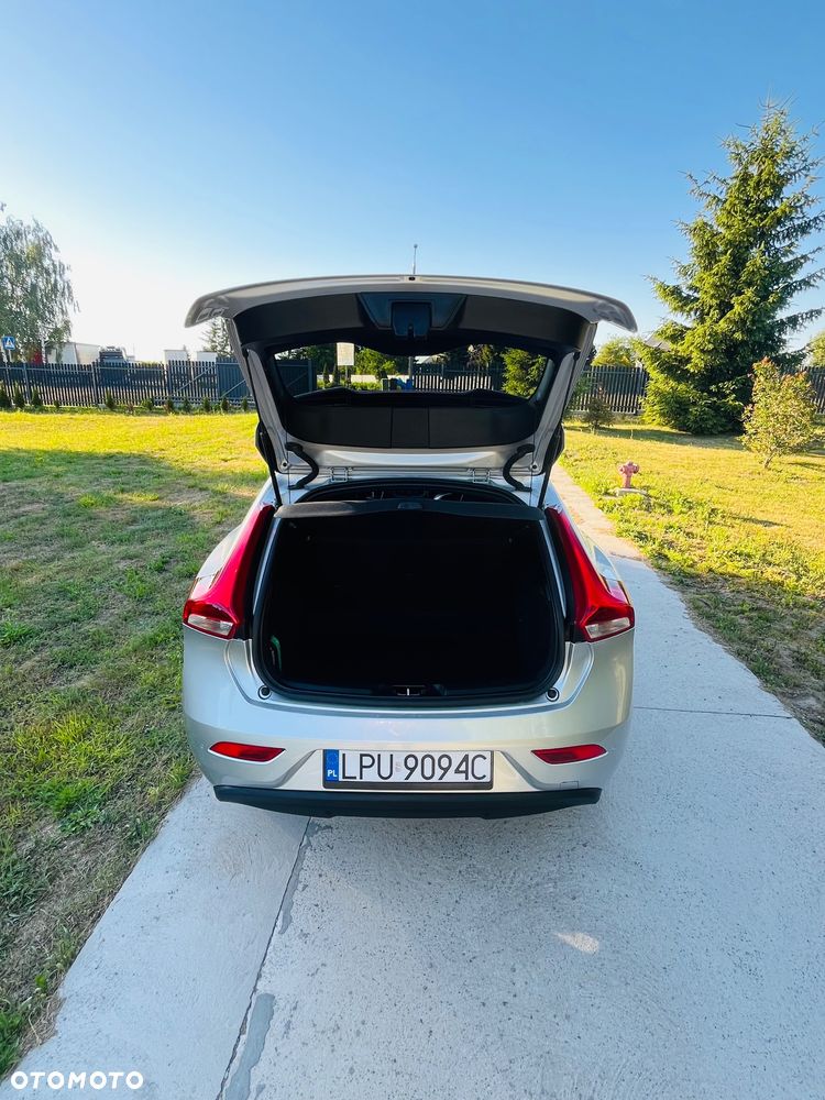 Volvo V40 D2 Drive-E Ocean Race - 12