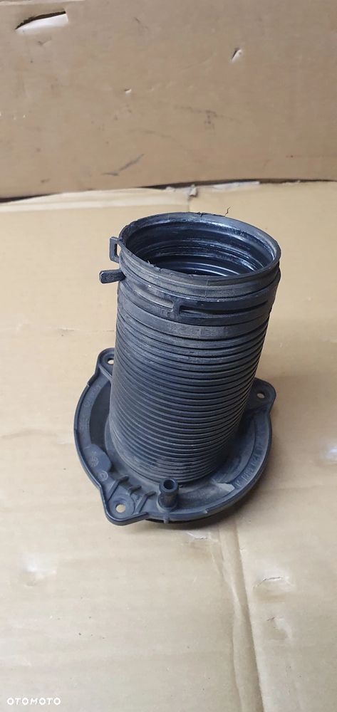 Przepływomierz powietrza VW Passat B6 2.0 FSI 3C0129684A - 5