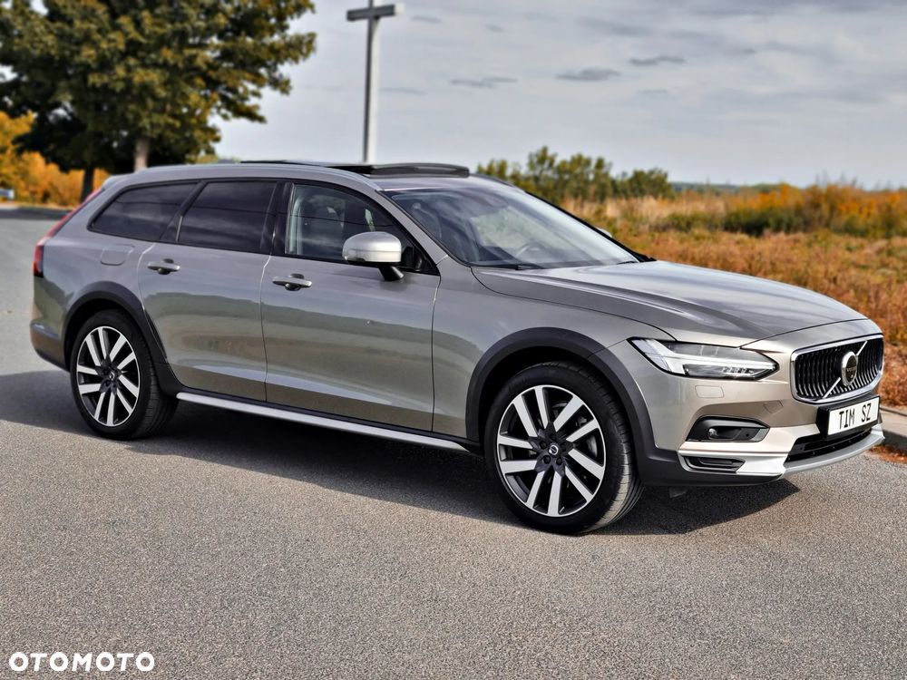 Volvo V90 Cross Country B5 D AWD Ultimate - 7