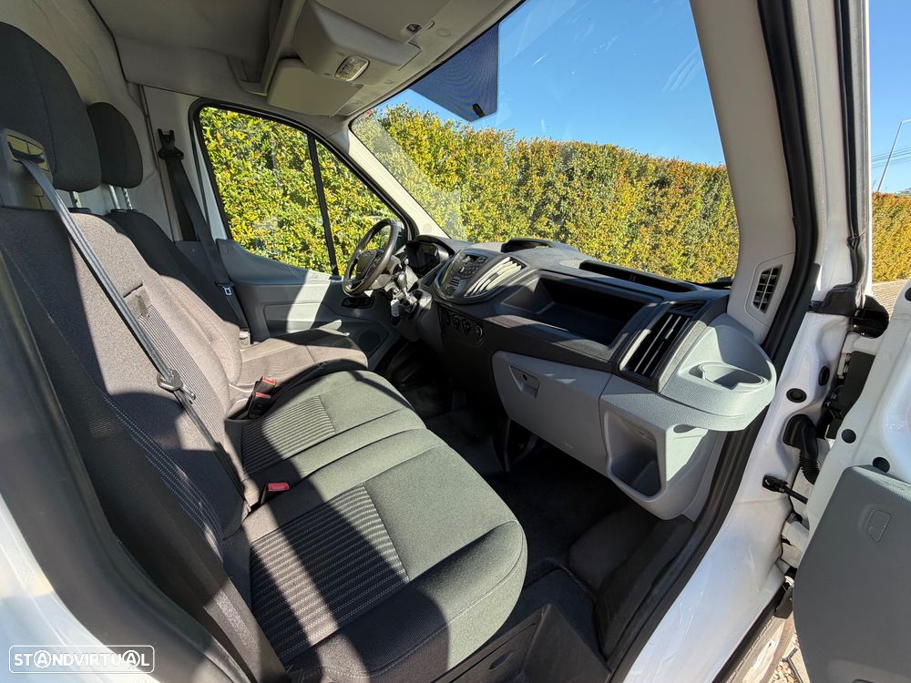 Ford Transit - 8