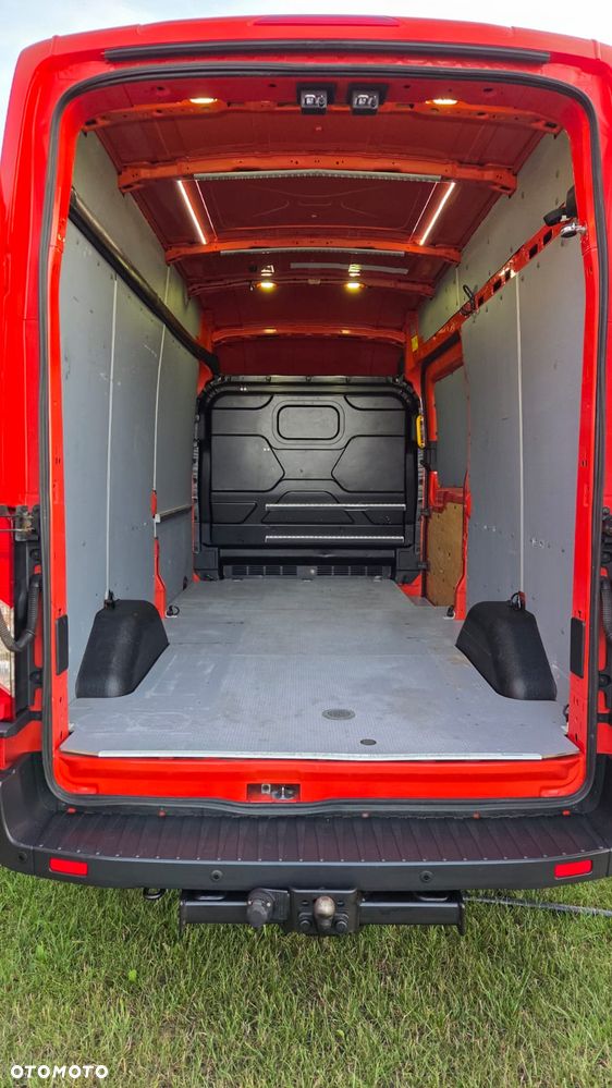 Ford Transit - 38