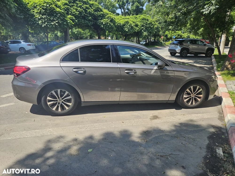 Mercedes-Benz A 180 d Sedan 8G-DCT - 12