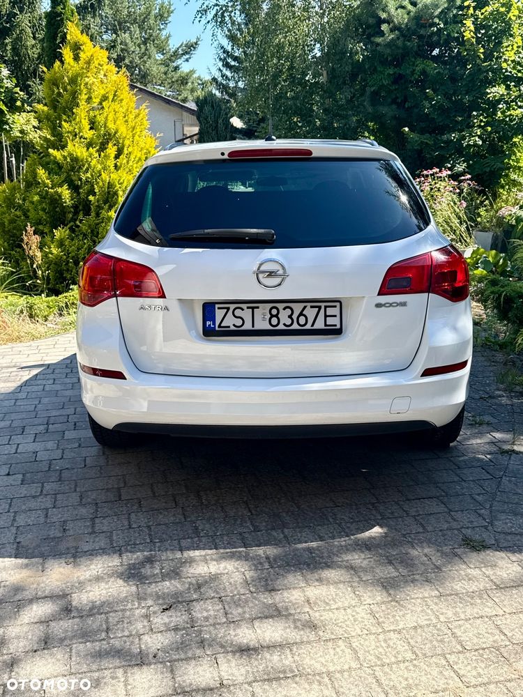 Opel Astra - 10