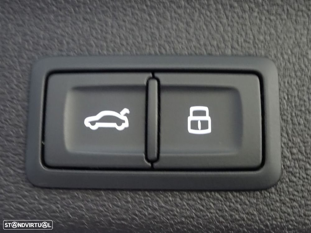 Audi A6 Avant 40 TDI Advanced S tronic - 34