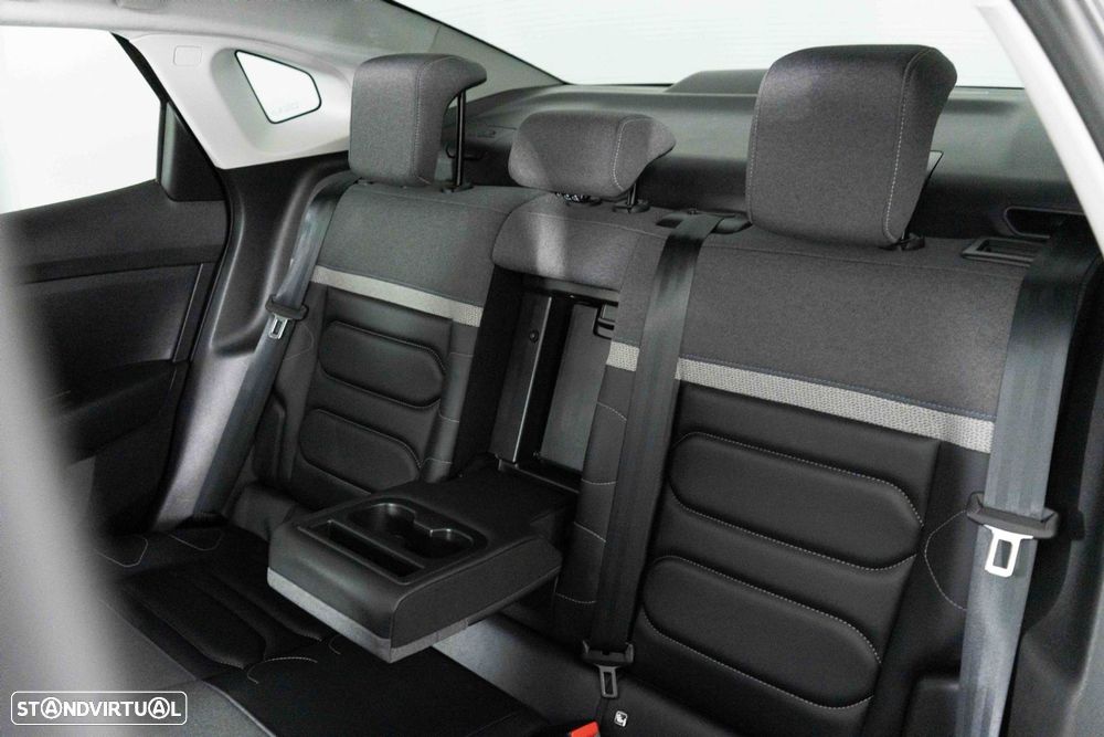 Citroën C4 X 1.2 PureTech Shine Pack EAT8 - 10