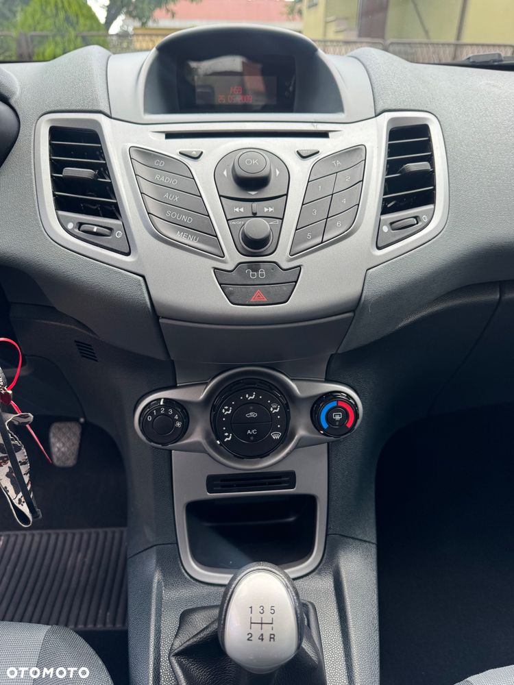Ford Fiesta 1.25 Viva - 16