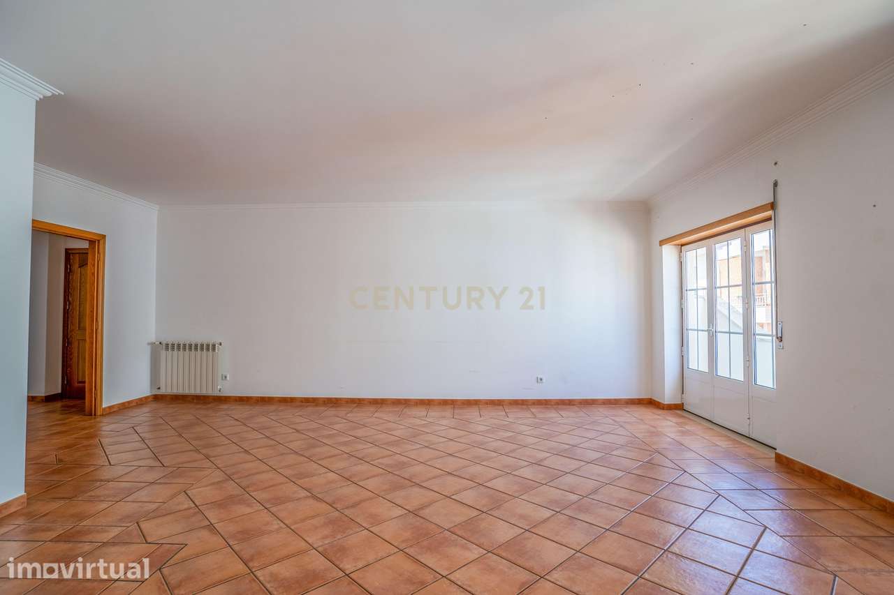 Apartamento T4 no centro de Caldas da Rainha - Grande imagem: 3/60