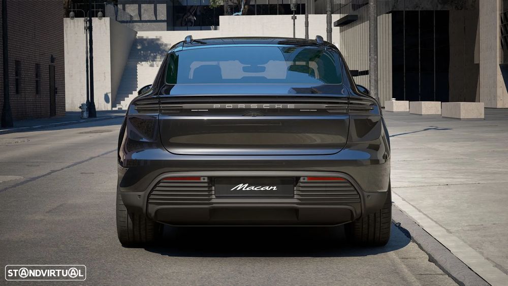 Porsche Macan Standard - 18