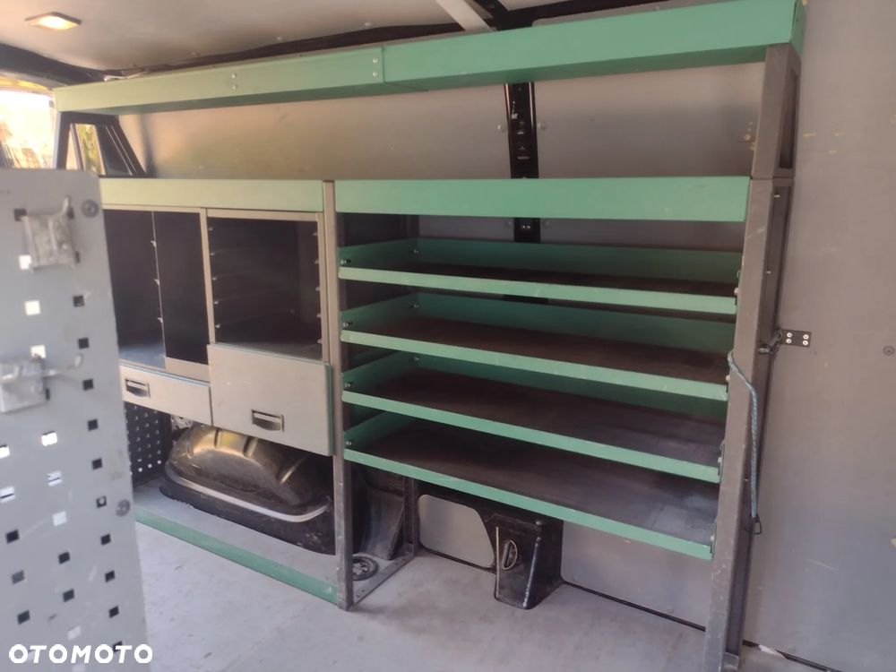 Volkswagen Transporter T5 LONG LIFT - 4