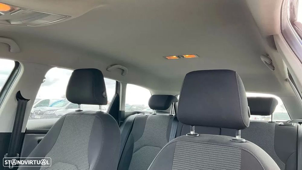 SEAT Leon ST 1.6 TDI Style S/S - 9