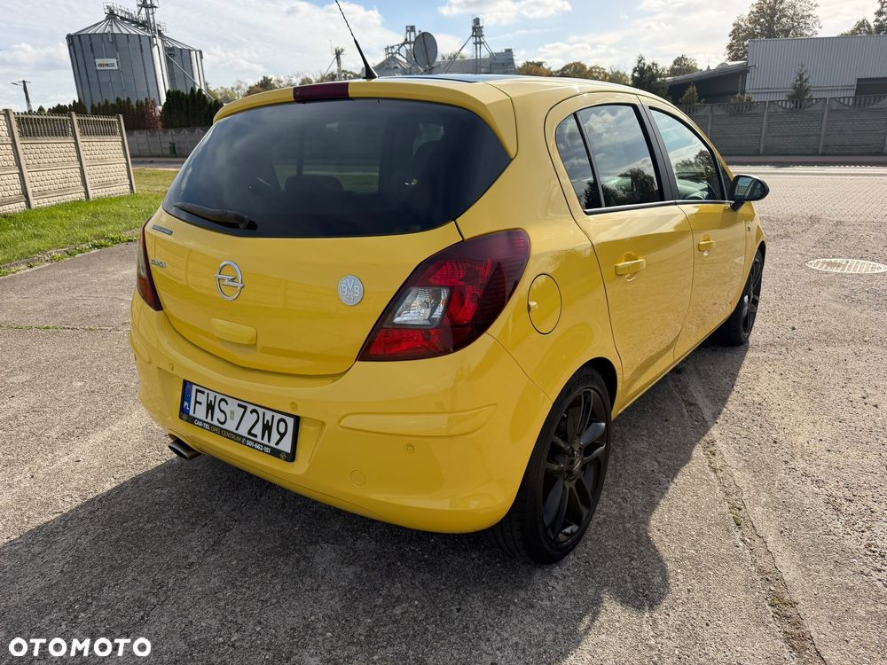 Opel Corsa 1.4 16V Color Edition - 6