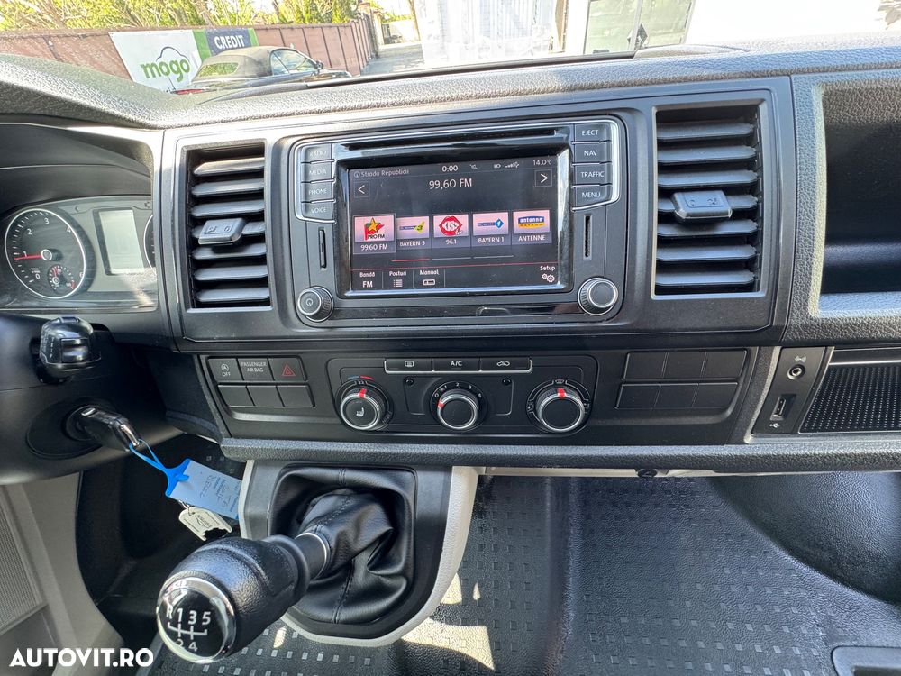 Volkswagen Transporter - 7