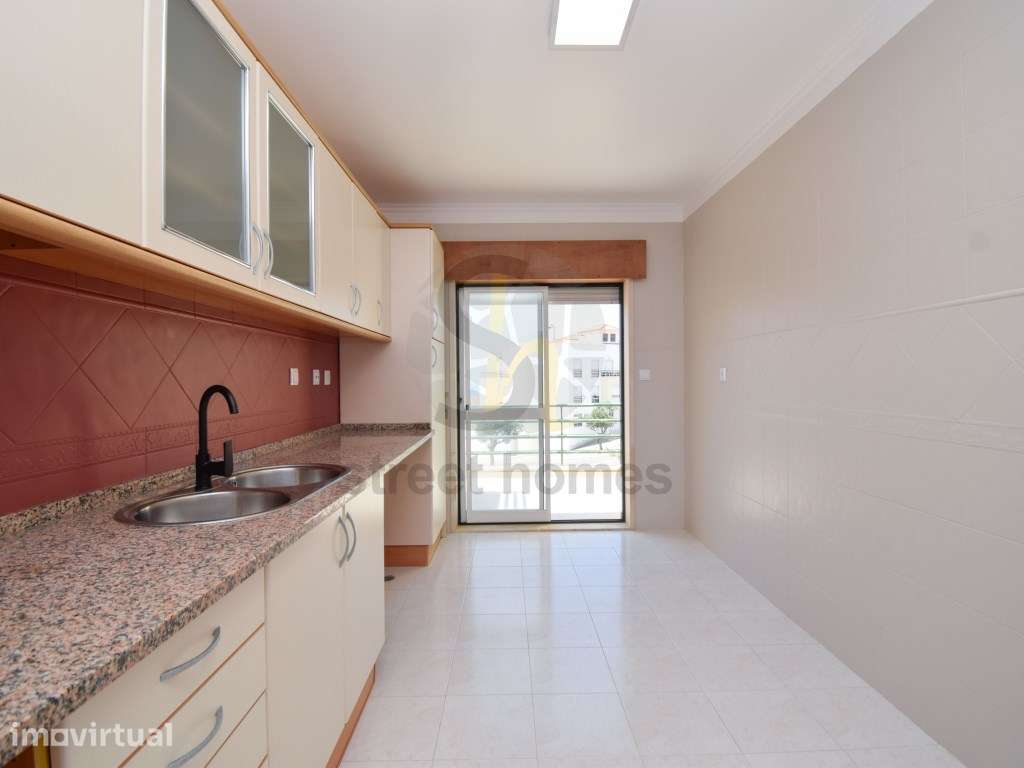T2 Vista Mar, Garagem e Arrecadação | Ericeira - Grande imagem: 2/23