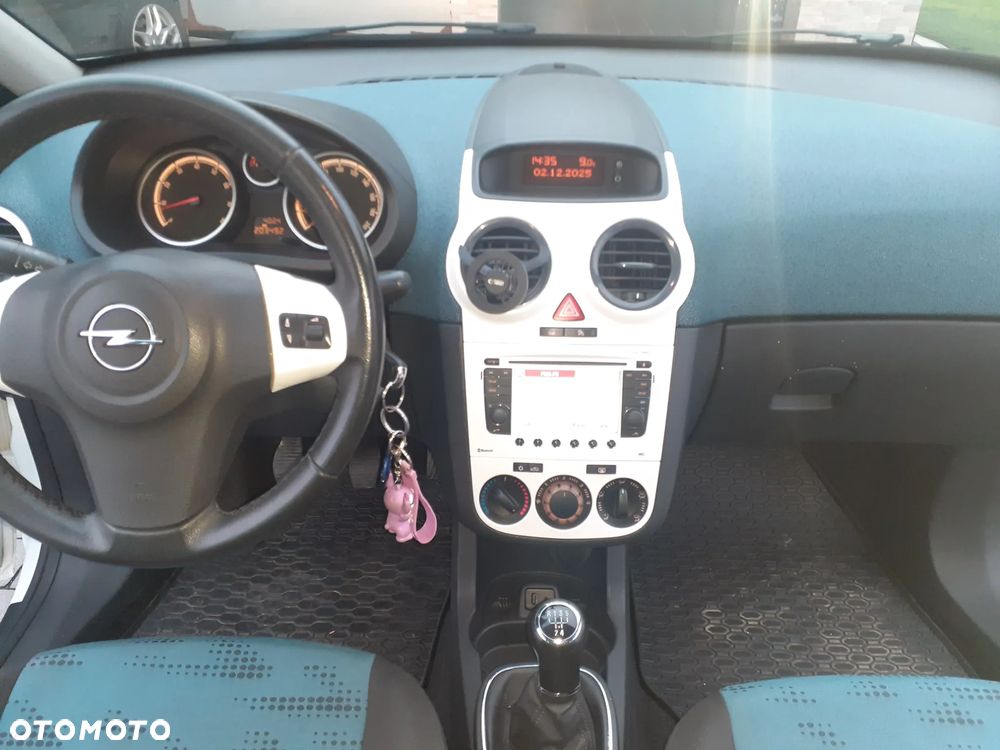 Opel Corsa - 6