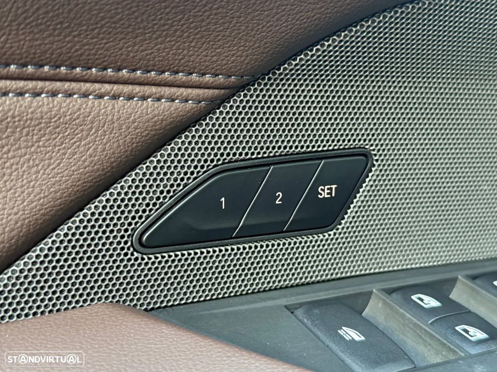 BMW 420 d Desportiva M Auto - 16