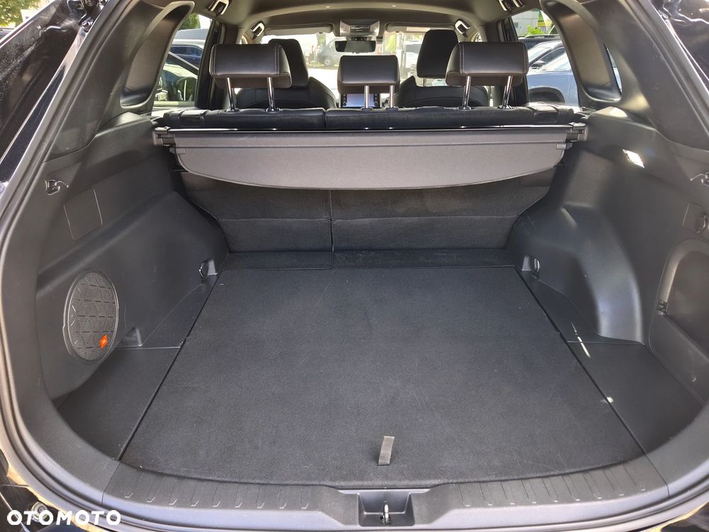 Toyota RAV4 2.5 Hybrid Black Edition by JBL 4x4 - 12