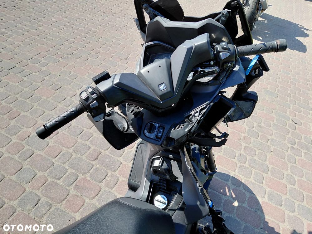 Honda NSS - 14
