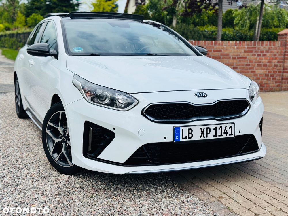 Kia ProCeed 1.5 T-GDI GT Line - 24