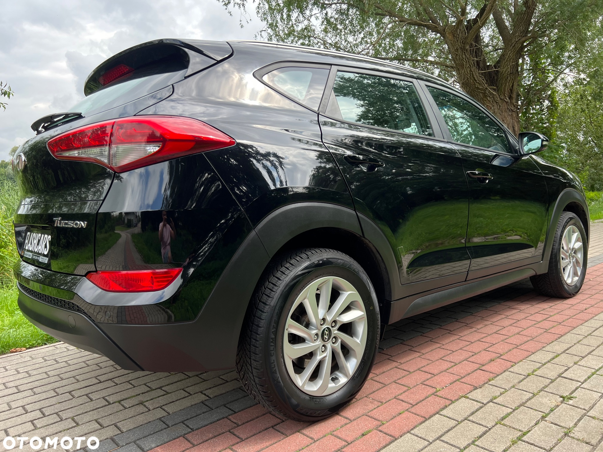 Hyundai Tucson blue 1.7 CRDi 2WD DCT Style - 3