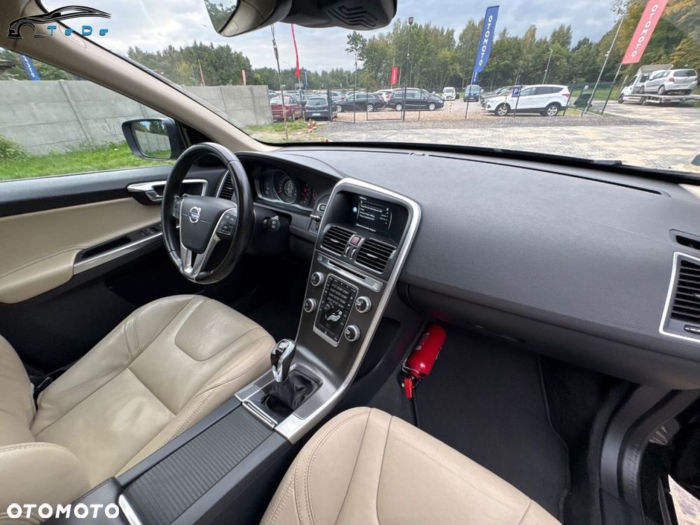 Volvo XC 60 D3 Momentum - 39