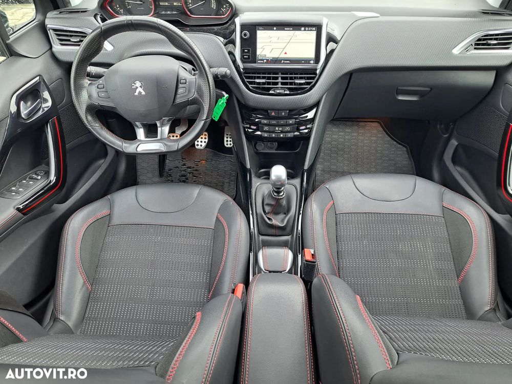 Peugeot 2008 PureTech 130 Stop&Start GT-Line Edition - 5