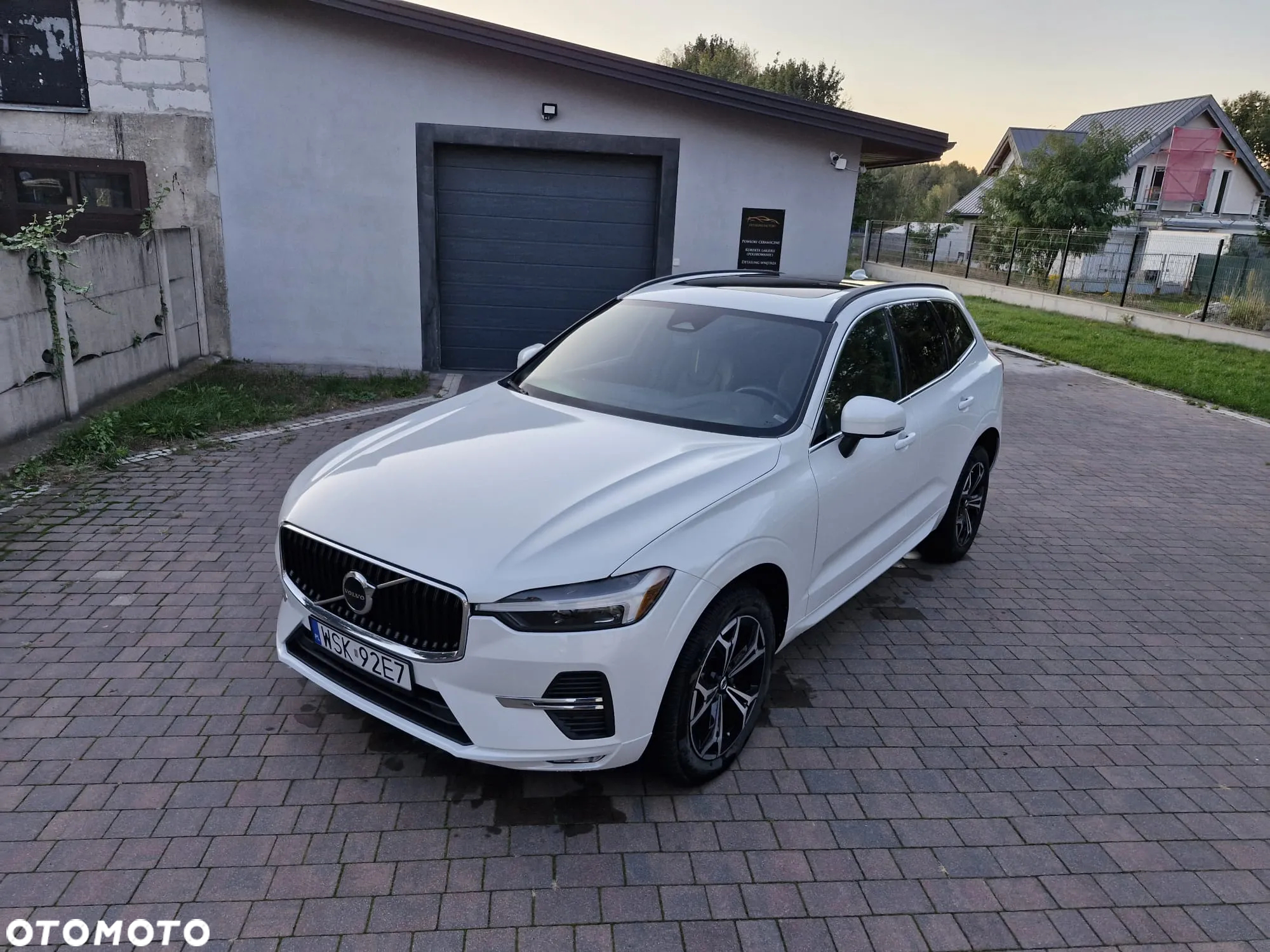 Volvo XC 60 T5 AWD Momentum - 2