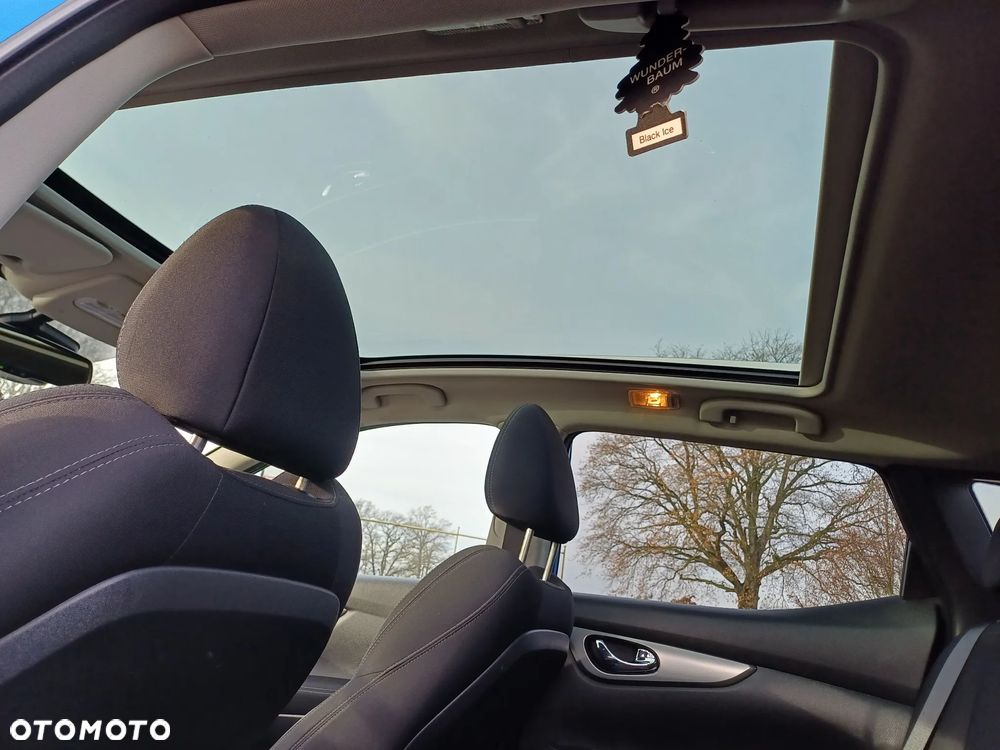 Nissan Qashqai 1.2 DIG-T N-Connecta - 23