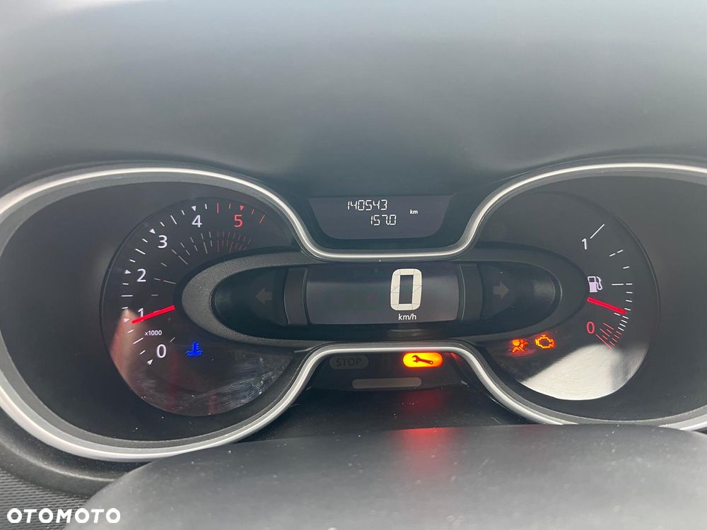 Renault Trafic - 11