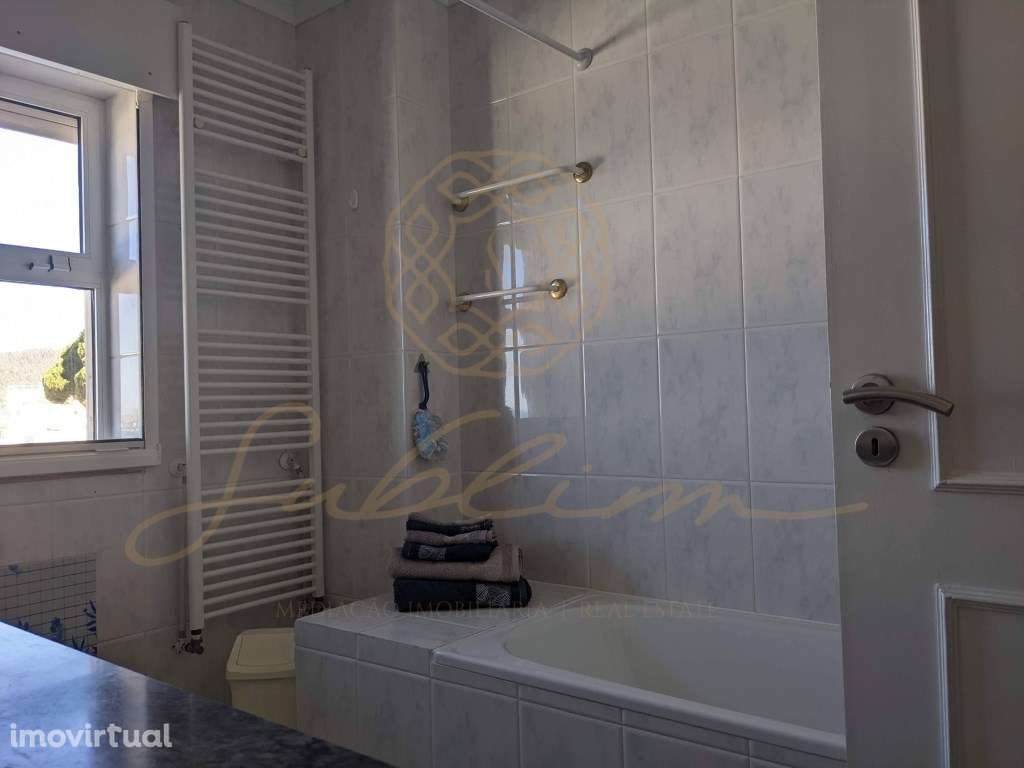 Exclusivo! Apartamento com 2 assoalhadas , Terraço e Vista Frontal ... - Grande imagem: 3/15