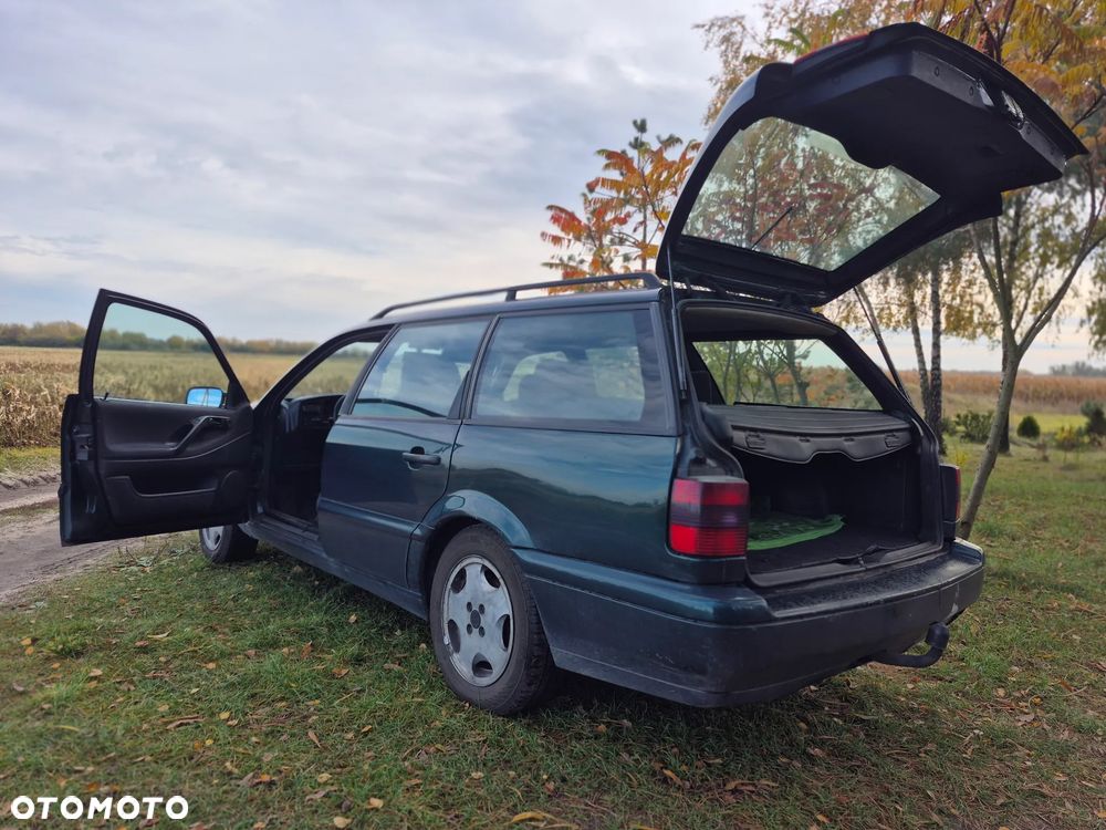 Volkswagen Passat - 8
