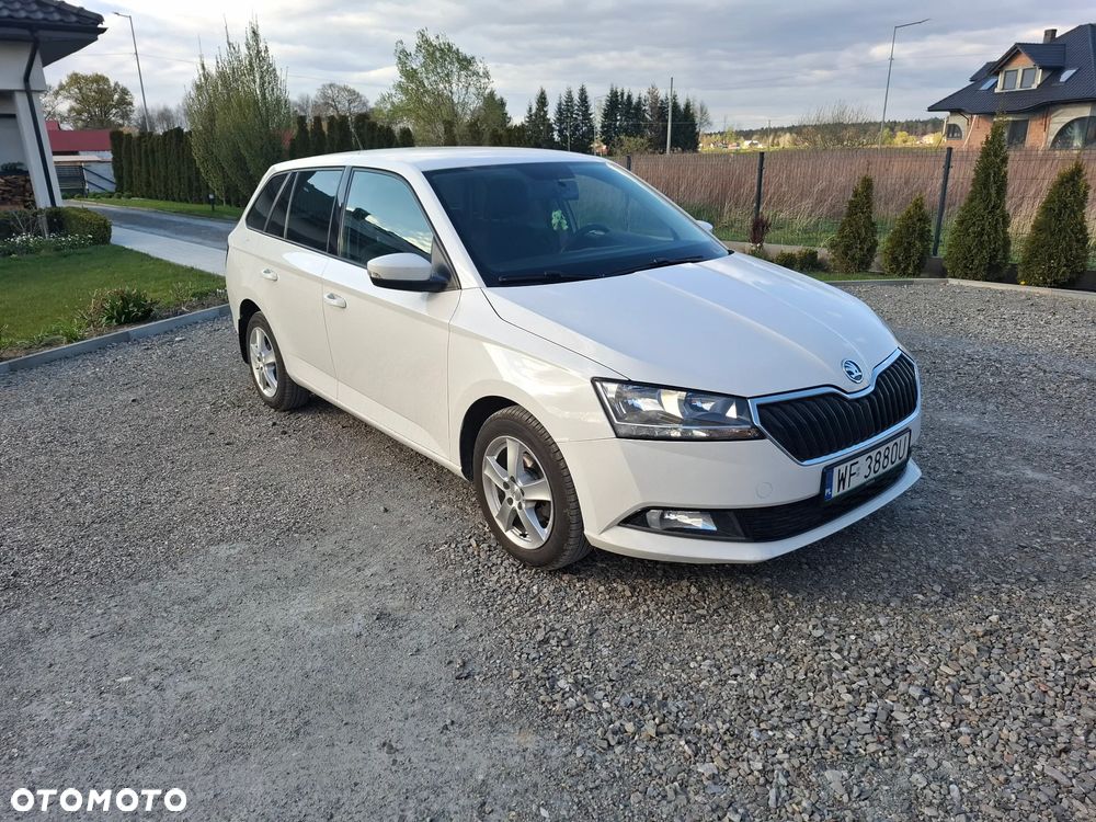 Skoda Fabia 1.0 TSI Ambition - 4
