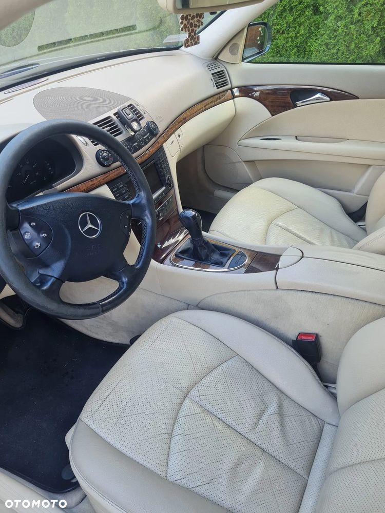 Mercedes-Benz Klasa E 200 CDI Classic DPF - 5