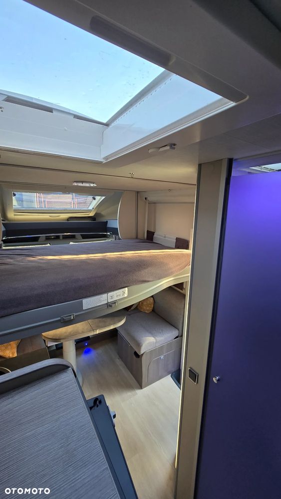 Challenger TRIGANO FD4 - 17