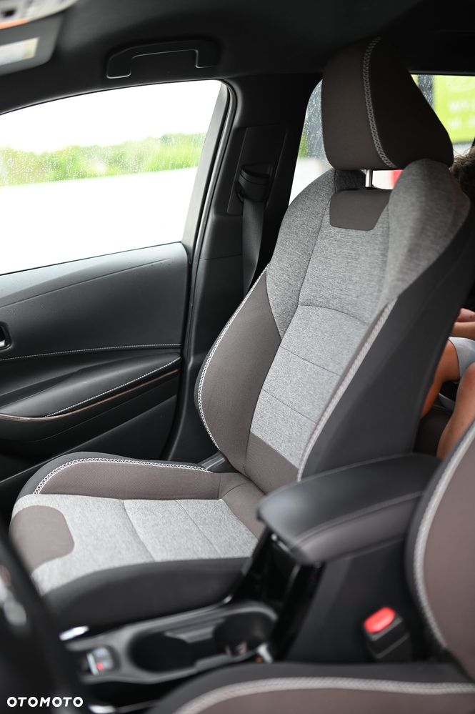 Toyota Corolla 1.8 Hybrid GPF Trek - 7
