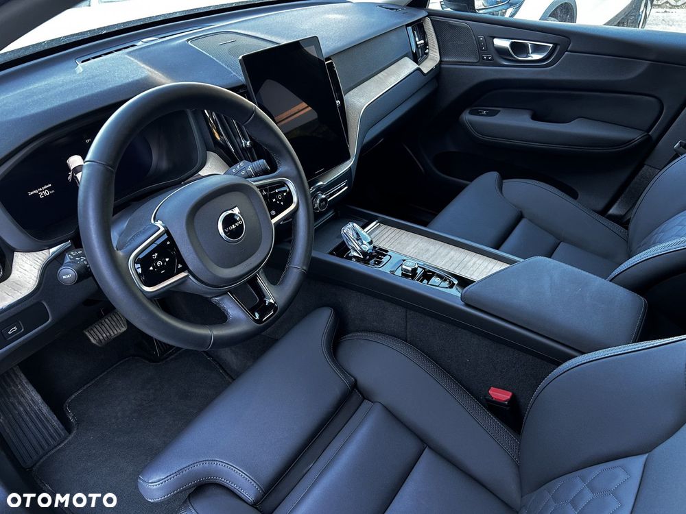 Volvo XC 60 - 11