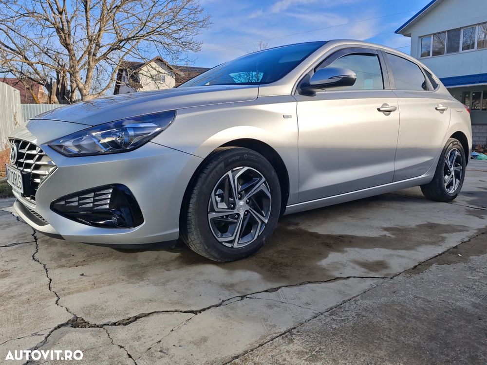 Hyundai i30 1.5 T-GDI MHEV 160CP Highway - 6