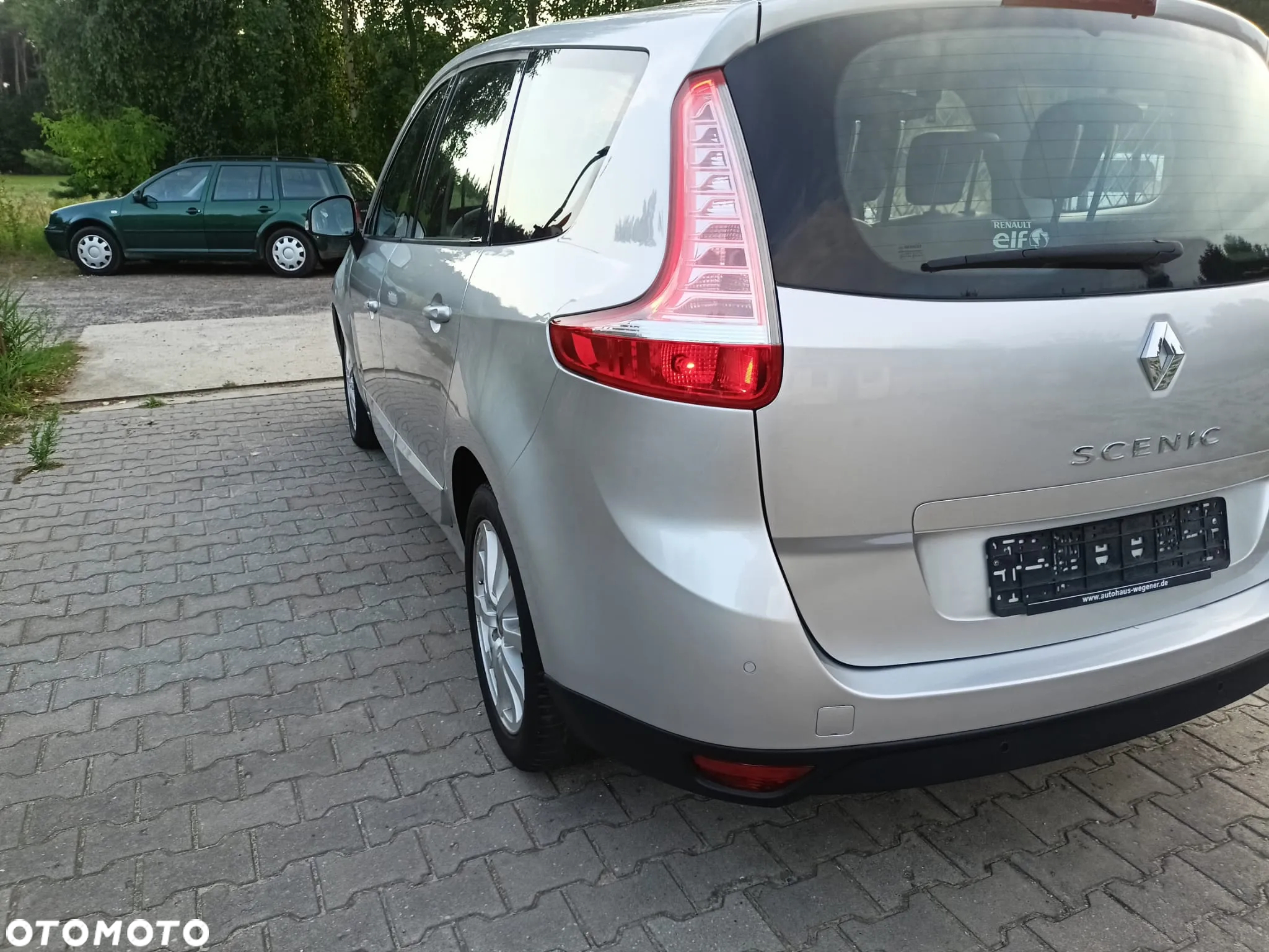 Renault Grand Scenic dCi 150 FAP Luxe - 9