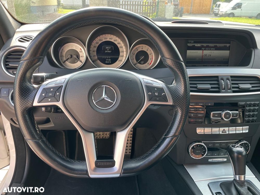 Mercedes-Benz C 250 CGI BlueEFFICIENCY Aut. - 10