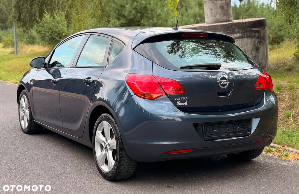 Opel Astra 1.4 ecoFLEX - 9