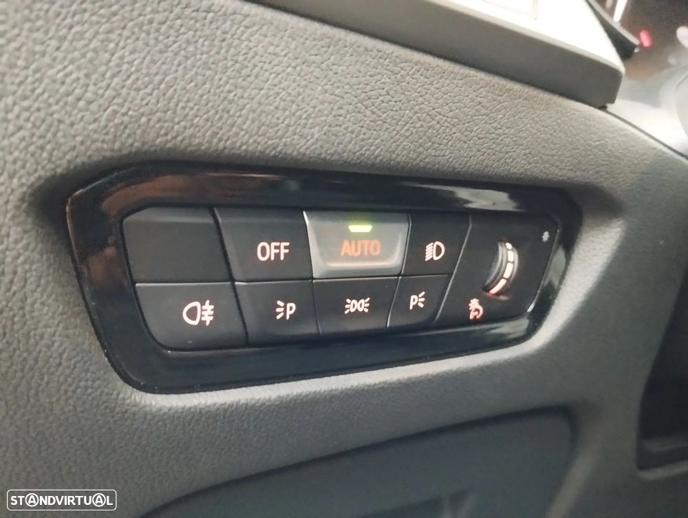 BMW 320 d Advantage Auto - 18