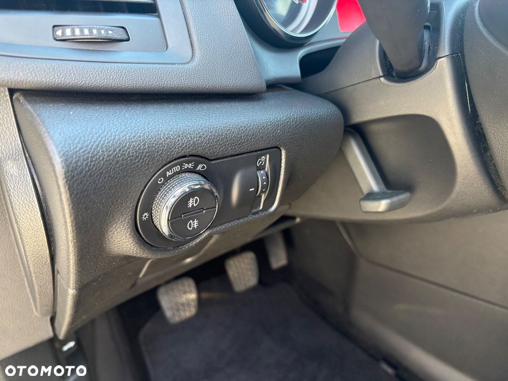 Opel Astra - 9