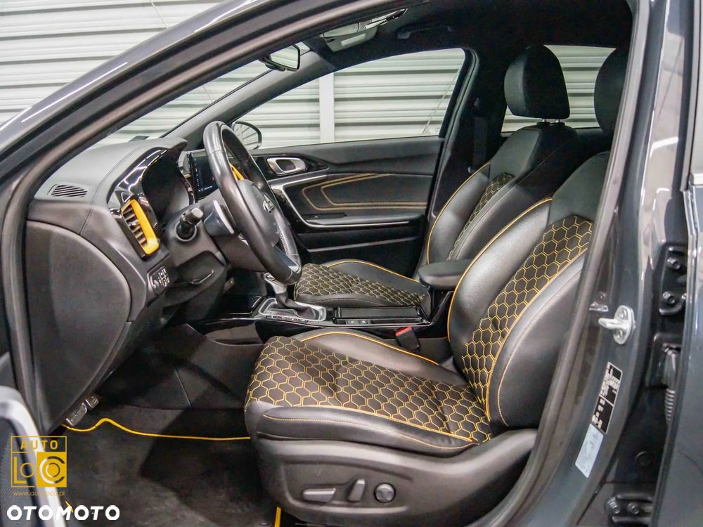Kia XCeed 1.6 T-GDI Prestige Line DCT - 12