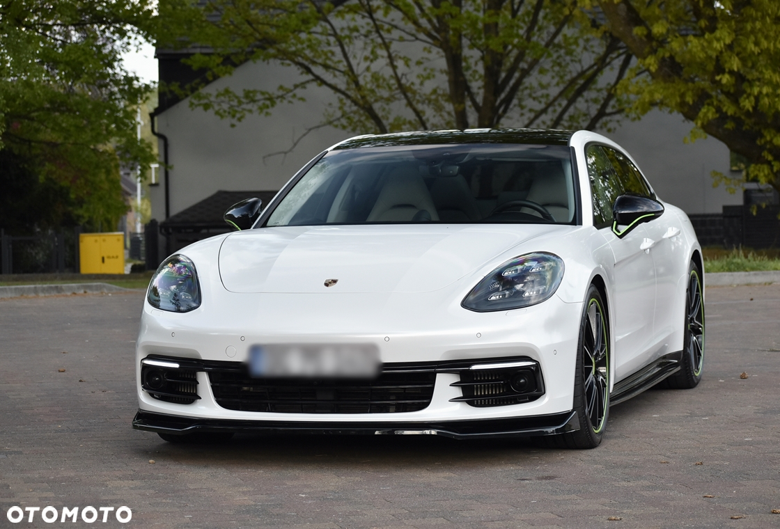 Porsche Panamera - 2