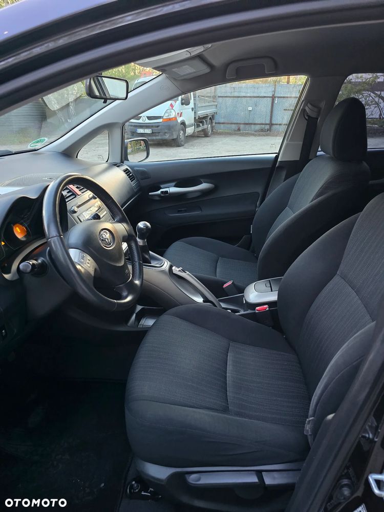 Toyota Auris 1.4 VVT-i Sol - 12