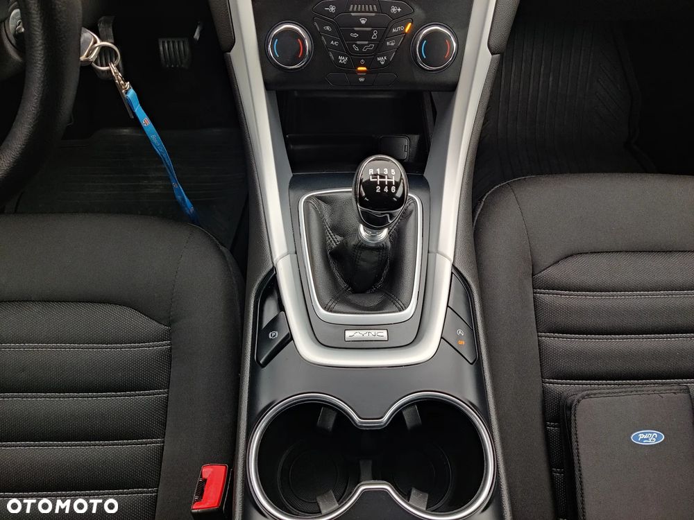 Ford Mondeo 1.5 EcoBoost Trend - 10