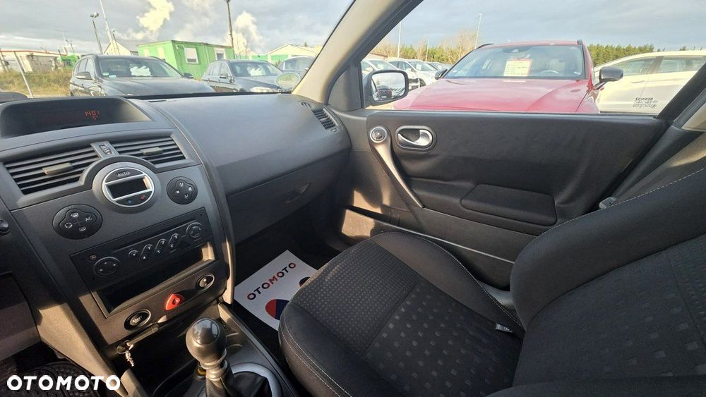 Renault Megane - 11