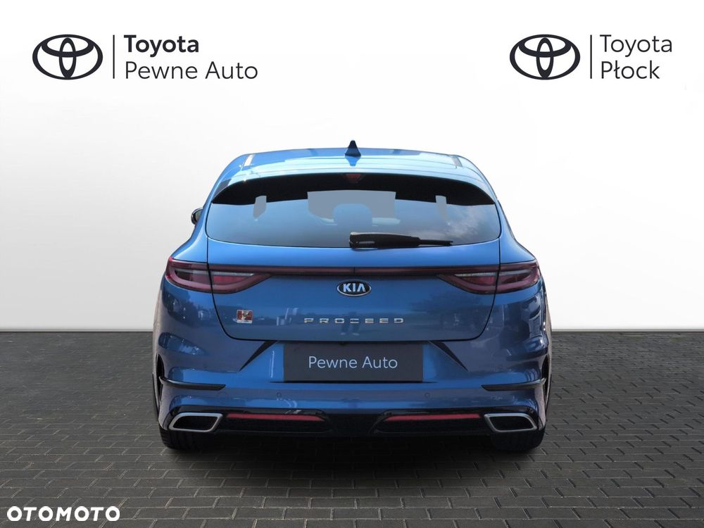 Kia ProCeed - 4