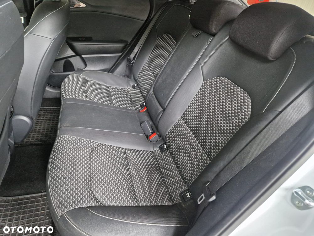 Kia XCeed 1.5 T-GDI L DCT - 10